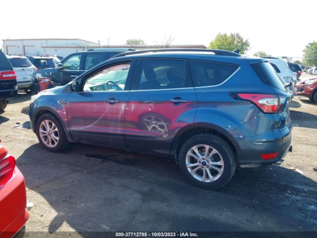 1FMCU0GD1JUA09144 Ford ESCAPE SE