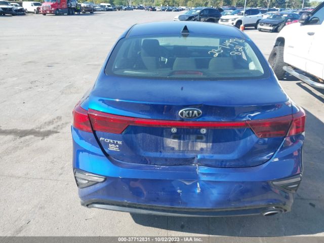 3KPF24AD0KE118010 KIA Forte Lxs