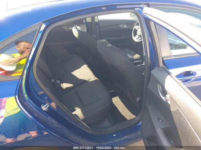 3KPF24AD0KE118010 KIA Forte Lxs
