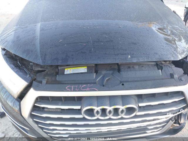 WA1LHAF73JD052758 Audi Q7 Premium Plus