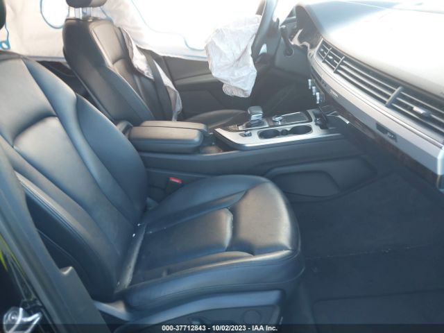 WA1LHAF73JD052758 Audi Q7 Premium Plus