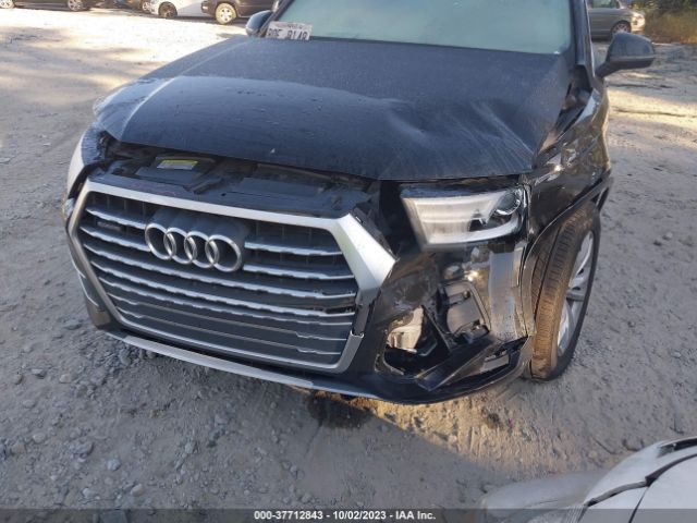 WA1LHAF73JD052758 Audi Q7 Premium Plus