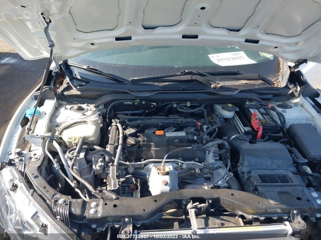 Honda Civic Lx 2018 2HGFC2F50JH566514 Image 10