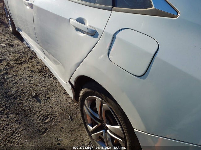Honda Civic Lx 2018 2HGFC2F50JH566514 Image 15