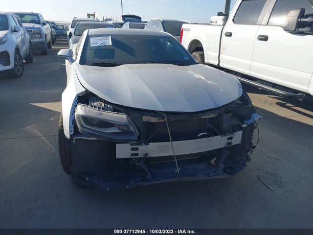 Chevrolet Camaro 1lt 2018 1G1FB1RS2J0137918 Image 13