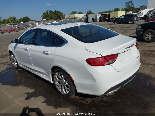 Chrysler 200 C 2016 1C3CCCCG7GN125643 Image 3