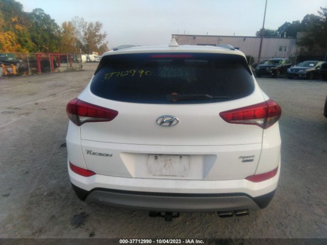 KM8J3CAL5JU777186 Hyundai Tucson Sport