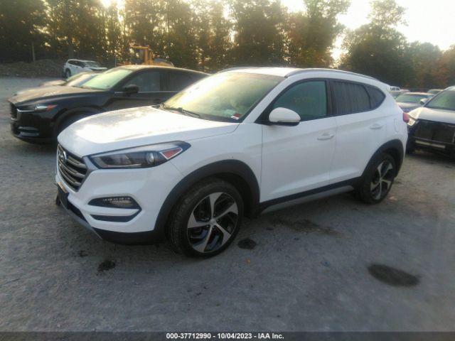 KM8J3CAL5JU777186 Hyundai Tucson Sport