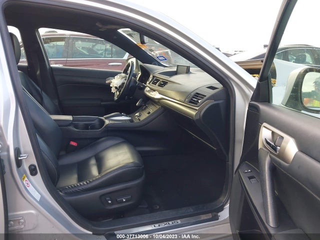 JTHKD5BH1E2195906 Lexus Ct 200h Hybrid