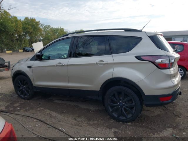 1FMCU0G91HUB87545 Ford ESCAPE SE