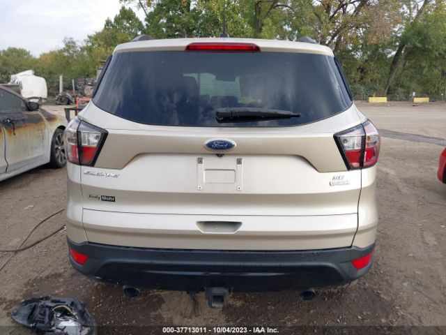 1FMCU0G91HUB87545 Ford ESCAPE SE