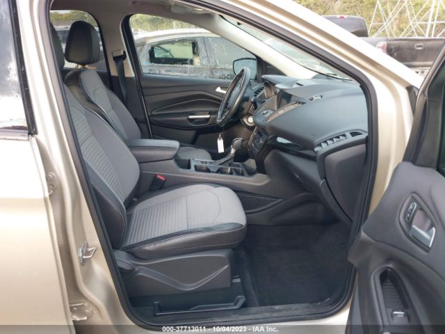 1FMCU0G91HUB87545 Ford ESCAPE SE