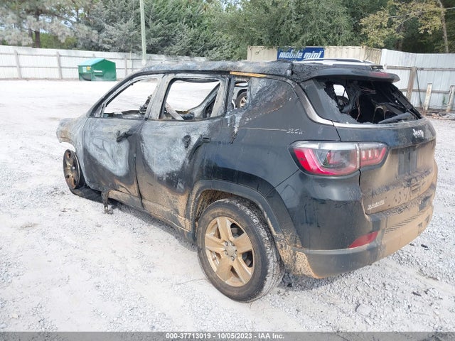 3C4NJCBB4NT109624 Jeep Compass Latitude