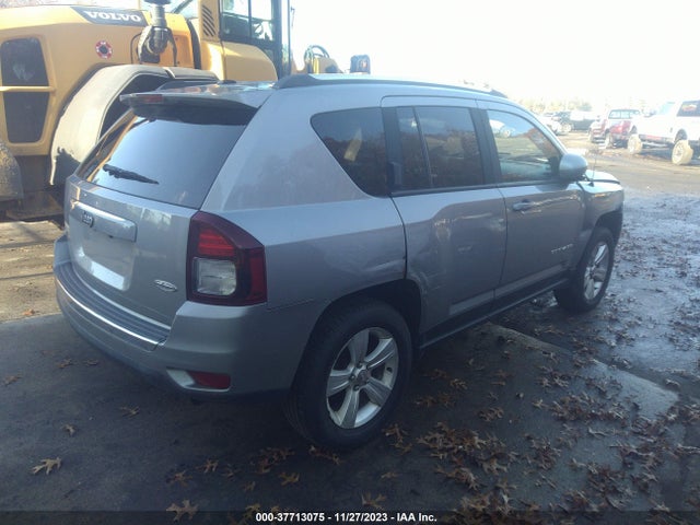 1C4NJDEB9FD120658 Jeep Compass High Altitude Edition