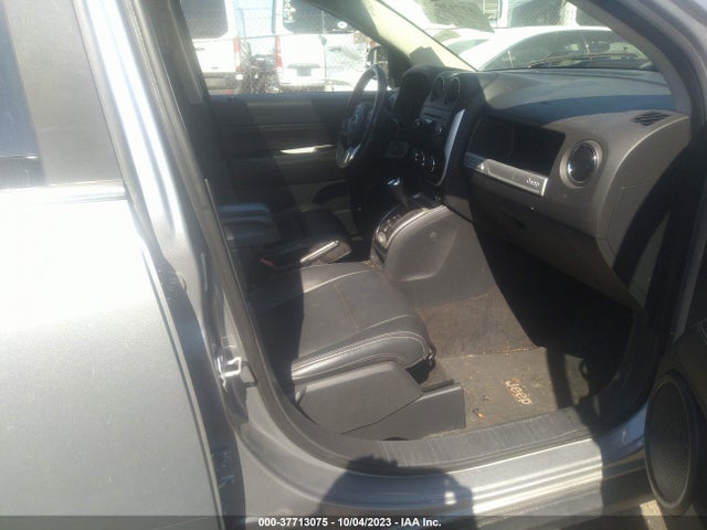 1C4NJDEB9FD120658 Jeep Compass High Altitude Edition