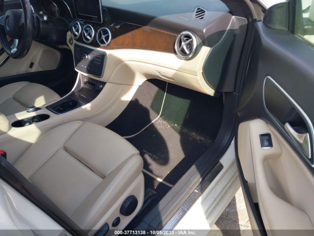 2016 MERCEDES-BENZ CLA WDDSJ4EB7GN318661 Photo 4