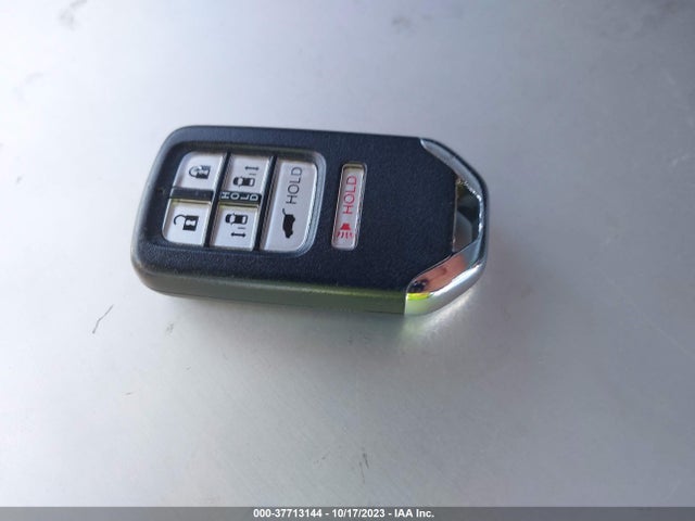 Honda Odyssey Touring 2016 5FNRL5H99GB007541 Image 11