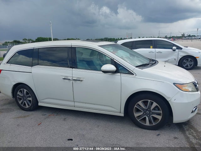 Honda Odyssey Touring 2016 5FNRL5H99GB007541 Image 13