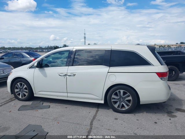 Honda Odyssey Touring 2016 5FNRL5H99GB007541 Image 14