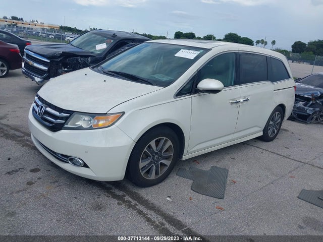 Honda Odyssey Touring 2016 5FNRL5H99GB007541 Image 2