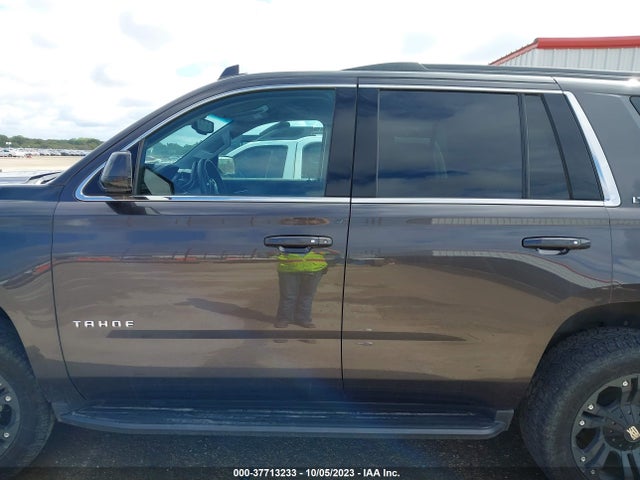 Chevrolet Tahoe Lt 2018 1GNSKBKC4JR379496 Image 14