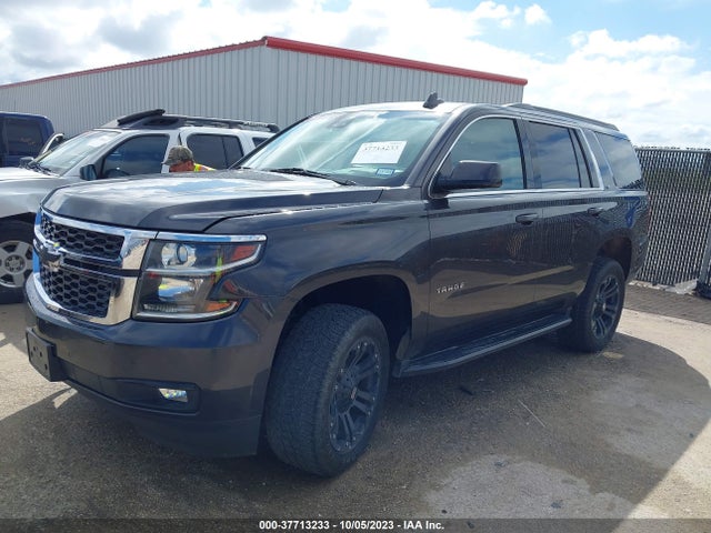 Chevrolet Tahoe Lt 2018 1GNSKBKC4JR379496 Image 2