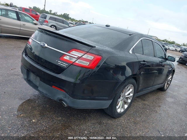 Ford Taurus Limited 2015 1FAHP2F8XFG125603 Image 4