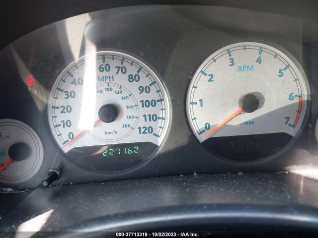 2005 CHRYSLER TOWN & COUNTRY TOURING VIN: 2C4GP54LX5R241265