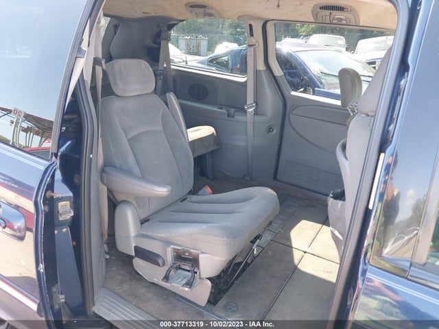 2005 CHRYSLER TOWN & COUNTRY TOURING VIN: 2C4GP54LX5R241265