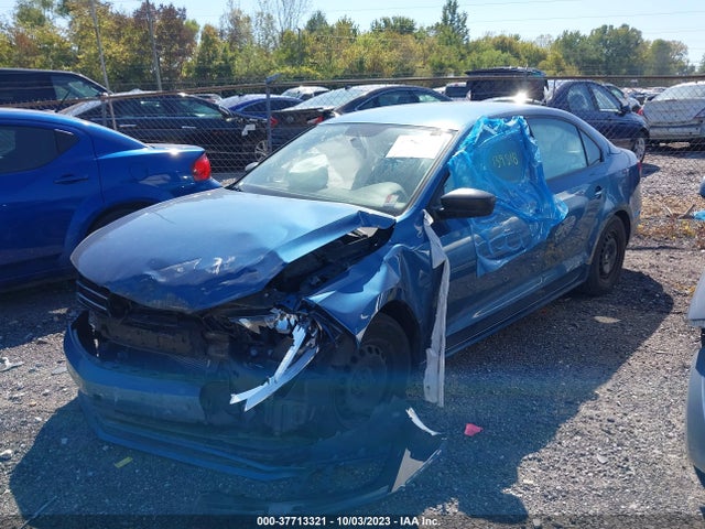 3VW2K7AJ4FM416249 Volkswagen Jetta Sedan 2.0l S
