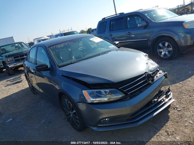3VWD17AJ1GM300715 auction archive image