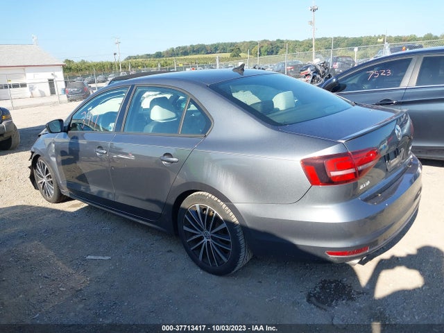 3VWD17AJ1GM300715 Volkswagen Jetta Sedan 1.8t Sport