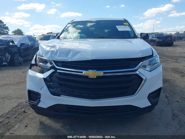 Chevrolet Traverse Ls 2018 1GNERFKW1JJ222274 Image 12