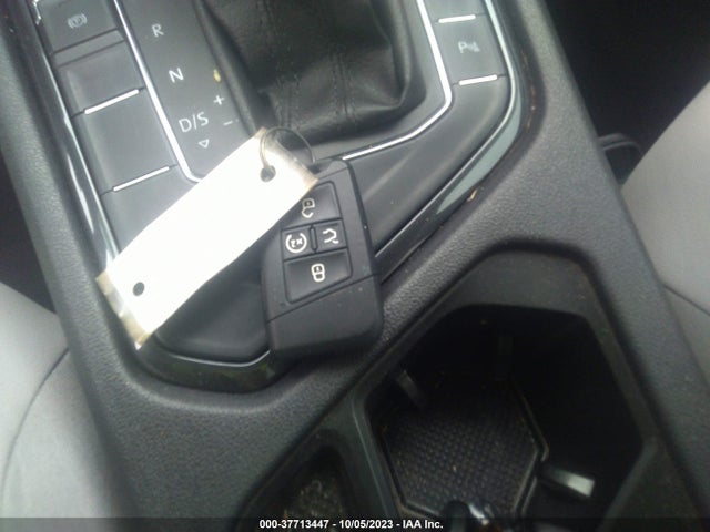 3VV3B7AX3KM104057 Volkswagen Tiguan Se/sel/sel R-line