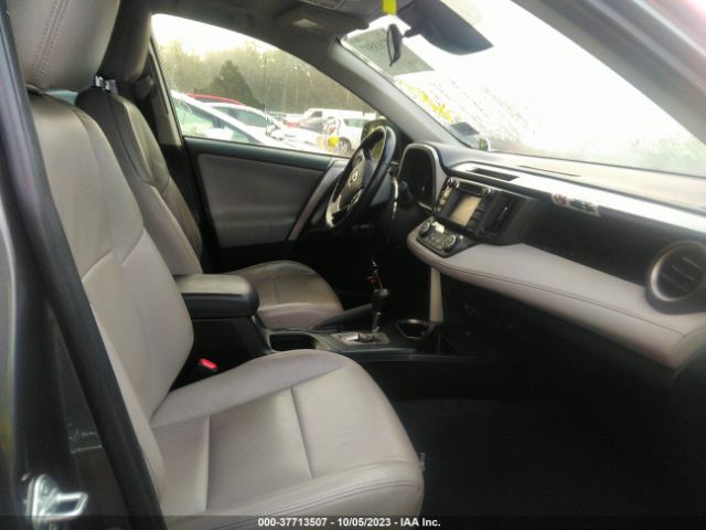 JTMRJREV5HD081692 Toyota Rav4 Hybrid Xle