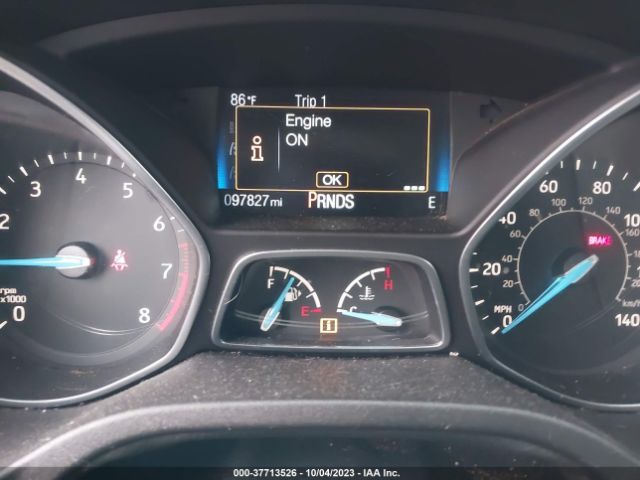 1FADP3F27FL222216 Ford FOCUS SE