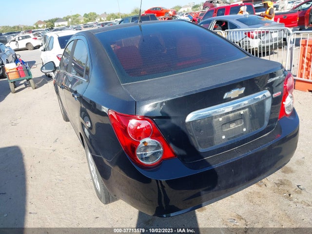 Chevrolet SONIC LT 2014 1G1JC5SB1E4137223 Image 3