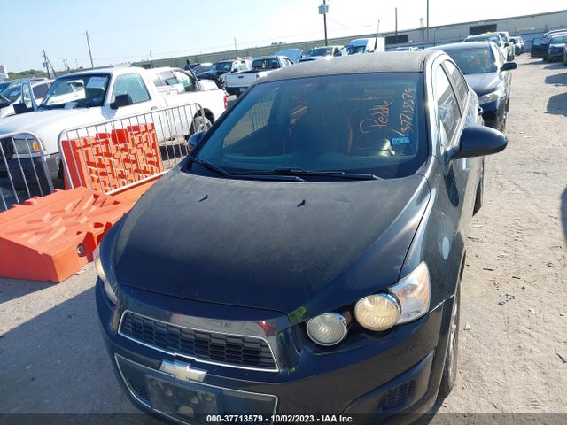 Chevrolet SONIC LT 2014 1G1JC5SB1E4137223 Image 6