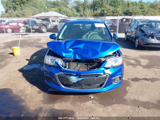 Chevrolet Sonic Ls Auto 2017 1G1JB5SH0H4131666 Image 12
