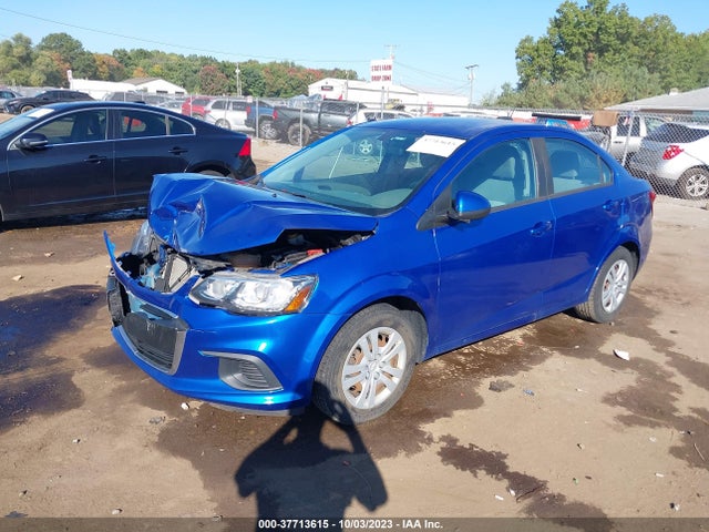 Chevrolet Sonic Ls Auto 2017 1G1JB5SH0H4131666 Image 2