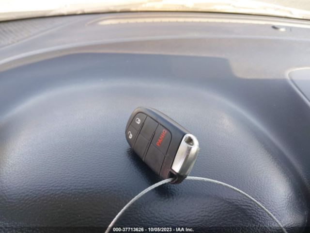 3C4PDDBGXGT173042 Dodge Journey Sxt