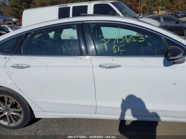 3FA6P0CD8KR139743 Ford FUSION SEL