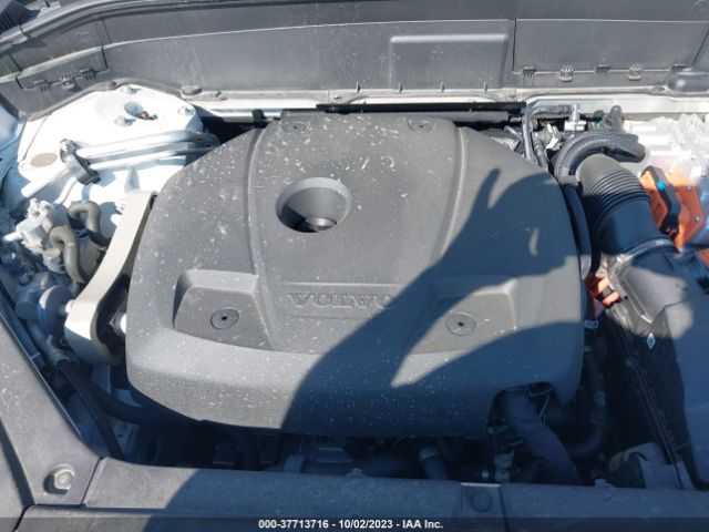 YV4H60CZ8N1847228 Volvo Xc90 Recharge Inscription Expression