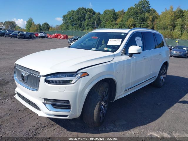 YV4H60CZ8N1847228 Volvo Xc90 Recharge Inscription Expression