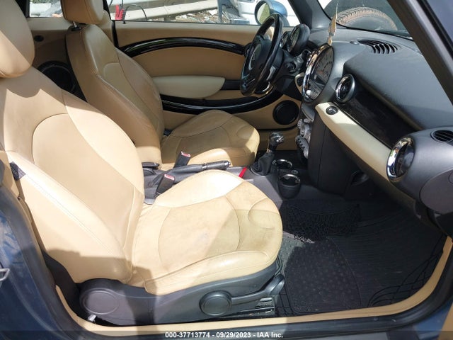 2010 MINI COOPER CONVERTIBLE WMWMS3C58ATY09442 Photo 4