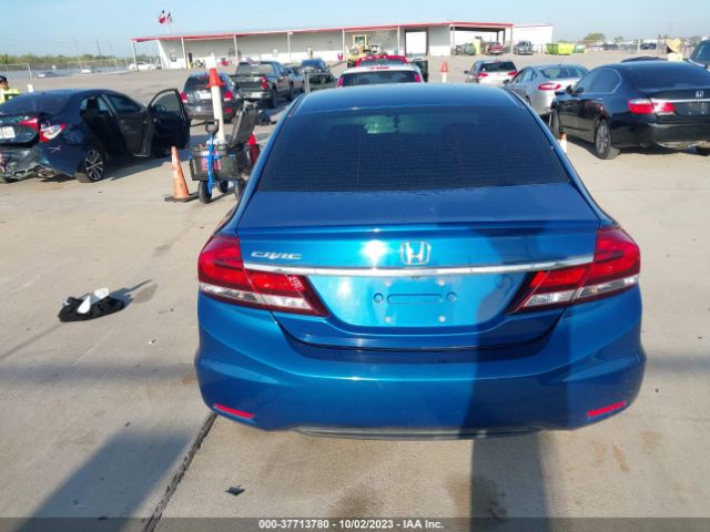19XFB2F54EE025730 Honda Civic Sedan Lx