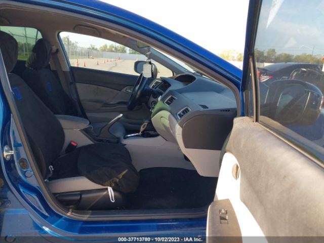 19XFB2F54EE025730 Honda Civic Sedan Lx