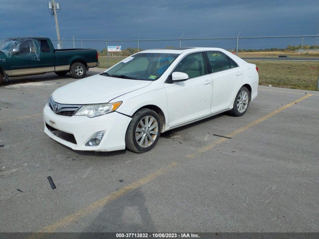 Toyota Camry Se/xle 2014 4T1BK1FK5EU537895 Image 2