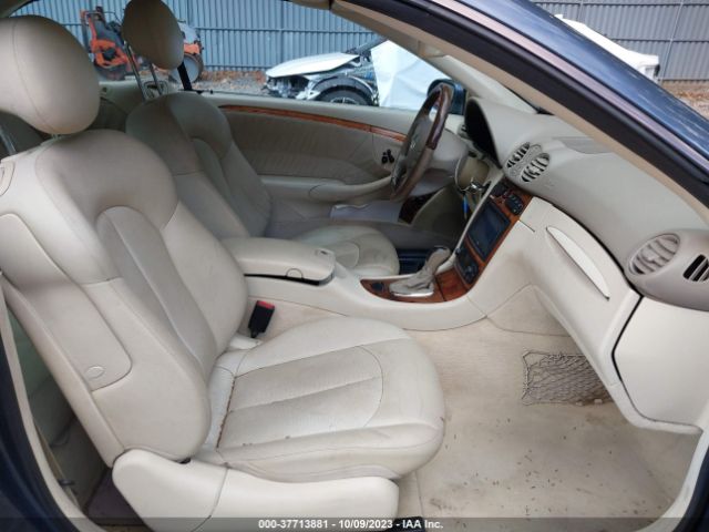 2004 MERCEDES-BENZ CLK-CLASS WDBTK75GX4T017266 Photo 4