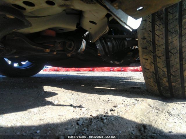 1FMCU9J94FUA86946 Ford Escape Titanium